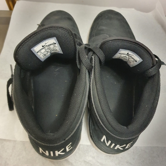 NIKE | SUKETO 2 | Black | US 11 UK / AU 10 | Pre-owed | - Picture 9 of 14